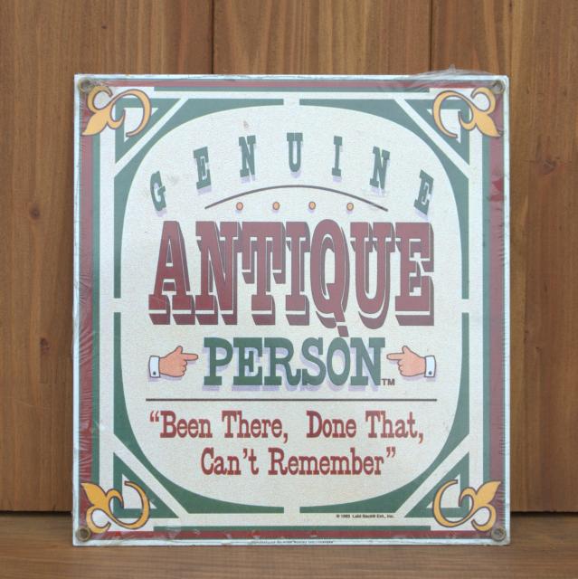 ホーロー　サインプレート ANTIQUE